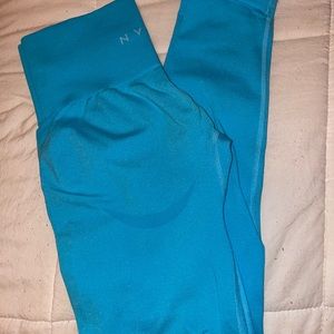 NVGTN aqua blue leggings size small perfect condition!